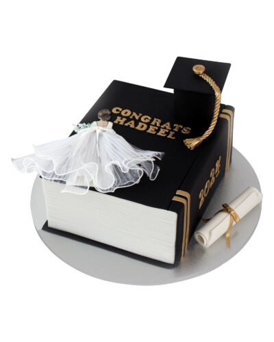 Graduation Cake 4